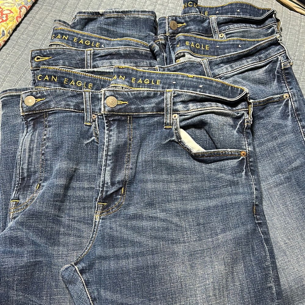 American Eagle Men’s jeans set of 6 pair total